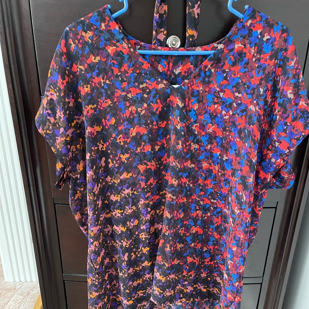 CAbi large multi-colored top with strap to belt
